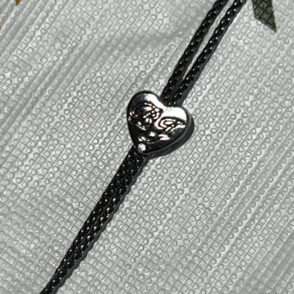 Betsey Johnson Skeleton Necklace NWT Glow In The Dark with Self Adjusting Slider - Picture 9 of 10